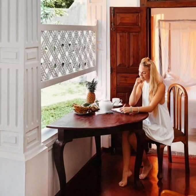 Grand Villa Hikkaduwa Extérieur photo
