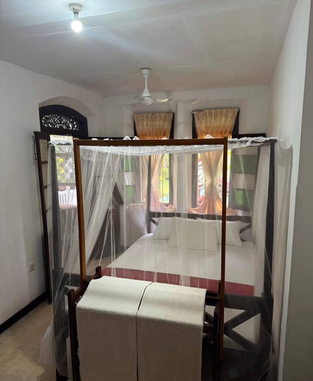 Grand Villa Hikkaduwa Extérieur photo
