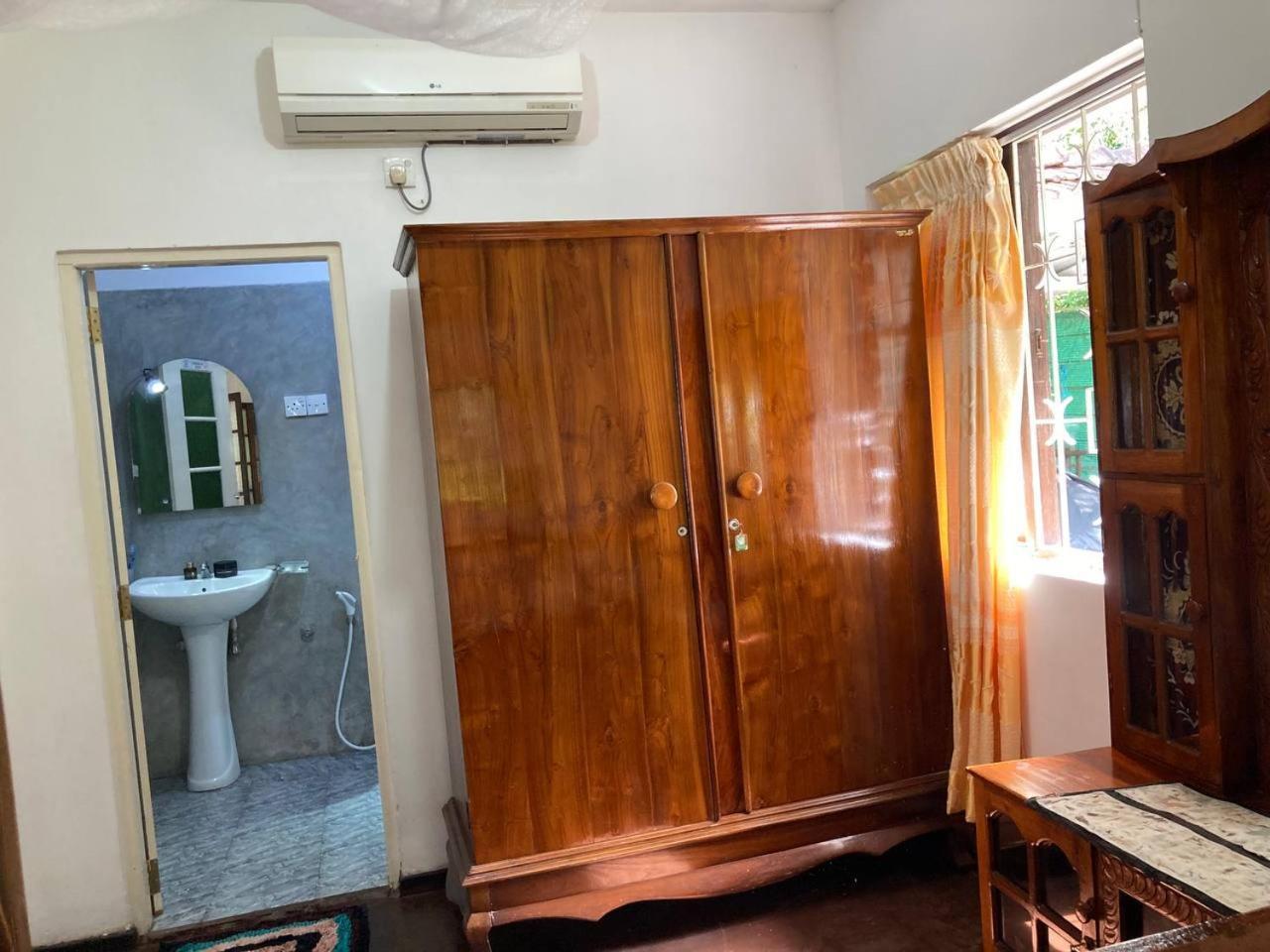 Grand Villa Hikkaduwa Extérieur photo