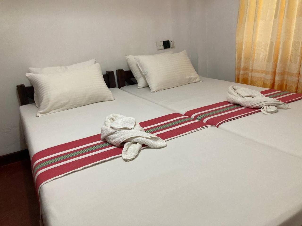 Grand Villa Hikkaduwa Extérieur photo