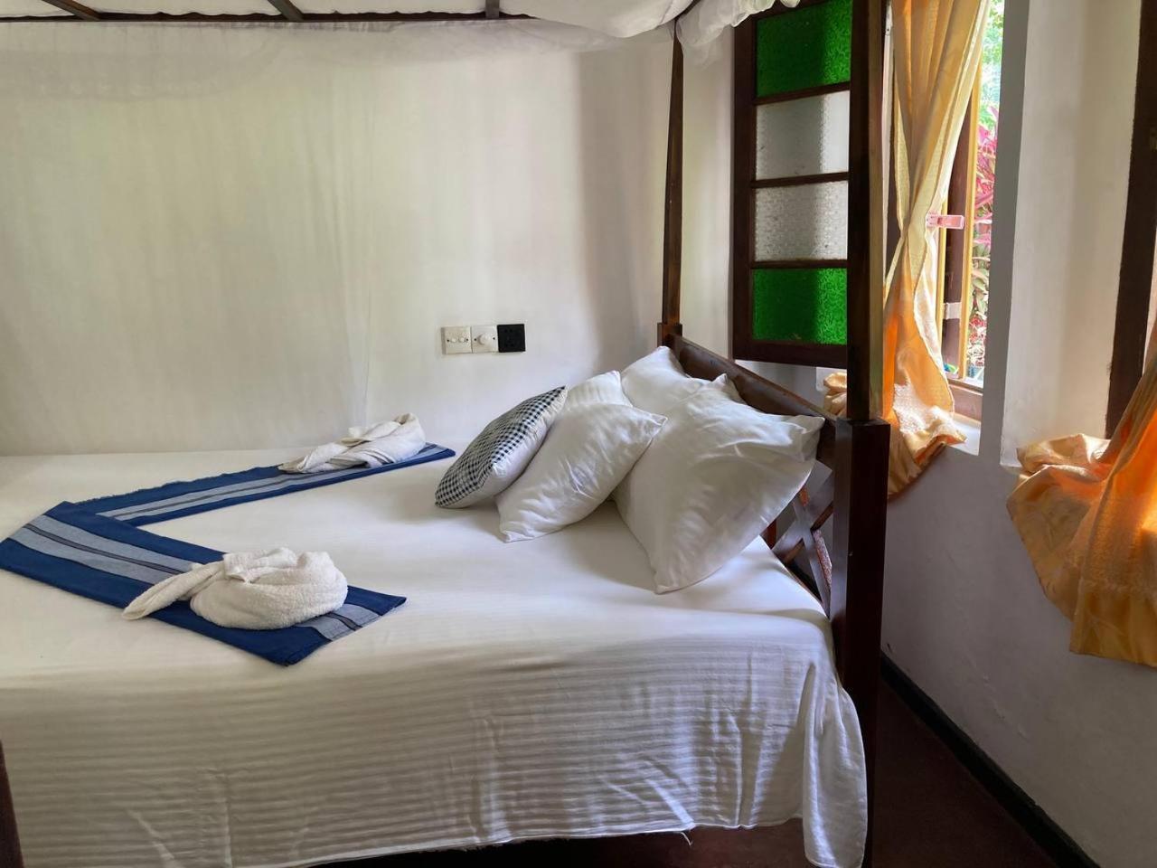 Grand Villa Hikkaduwa Extérieur photo