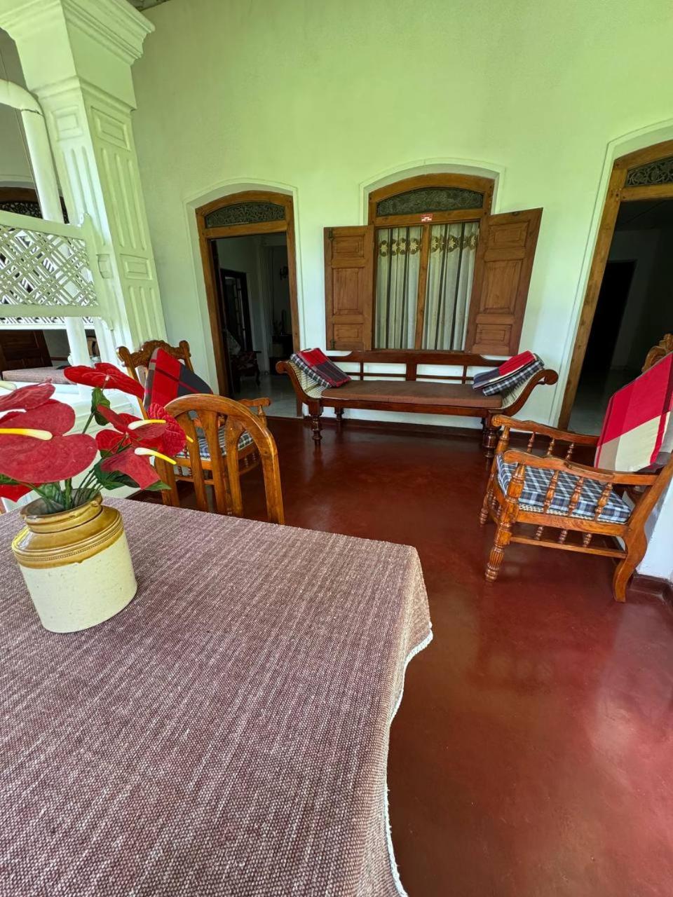 Grand Villa Hikkaduwa Extérieur photo