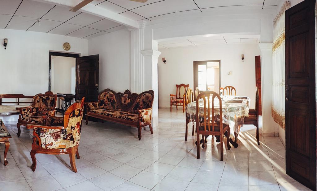Grand Villa Hikkaduwa Chambre photo