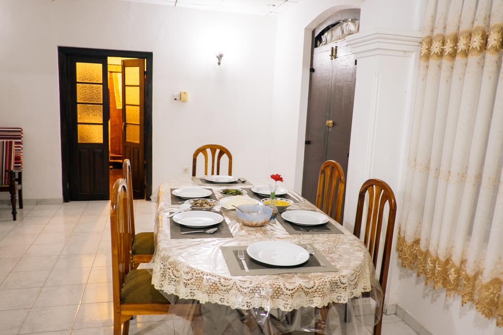 Grand Villa Hikkaduwa Chambre photo